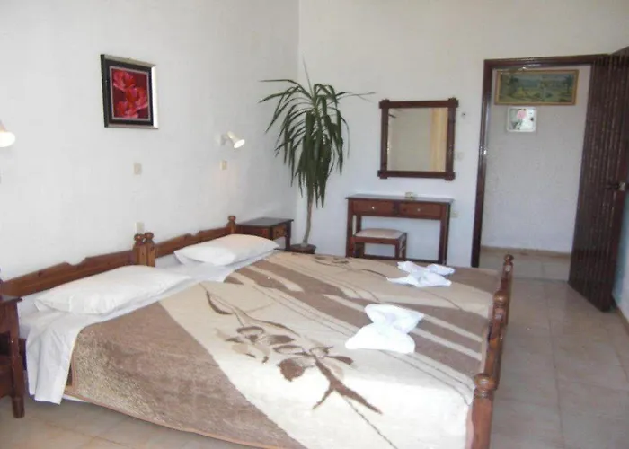 Anthula Sun ホテル