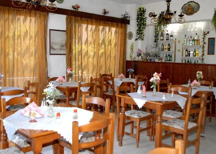 Ξενοδοχείο Anthula Sun 2*