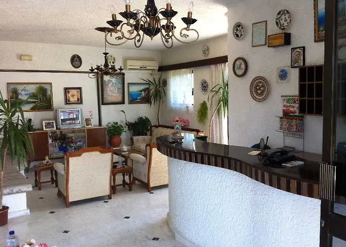 Anthula Sun ホテル 2*